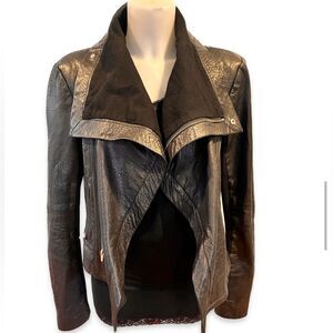 VEDA Max Leather Moto Jacket in Granite Black - Size Large